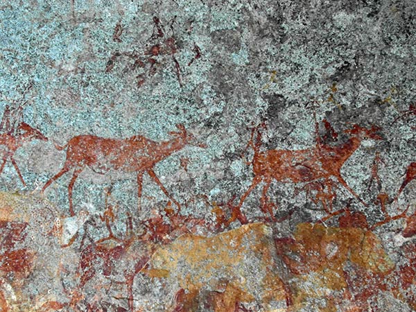 Matopo Hills Nswatugi Cave rock paintings