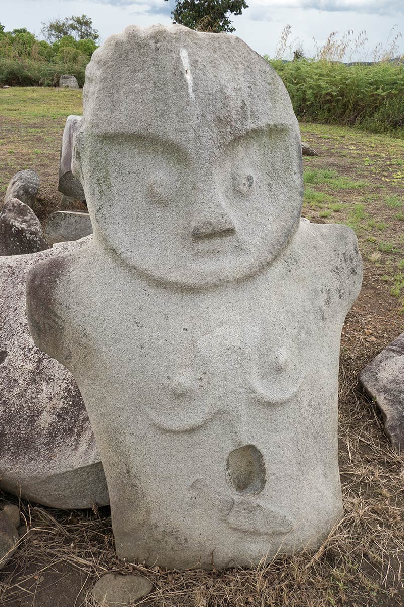Statue near Hanggira village, Besoa Valley