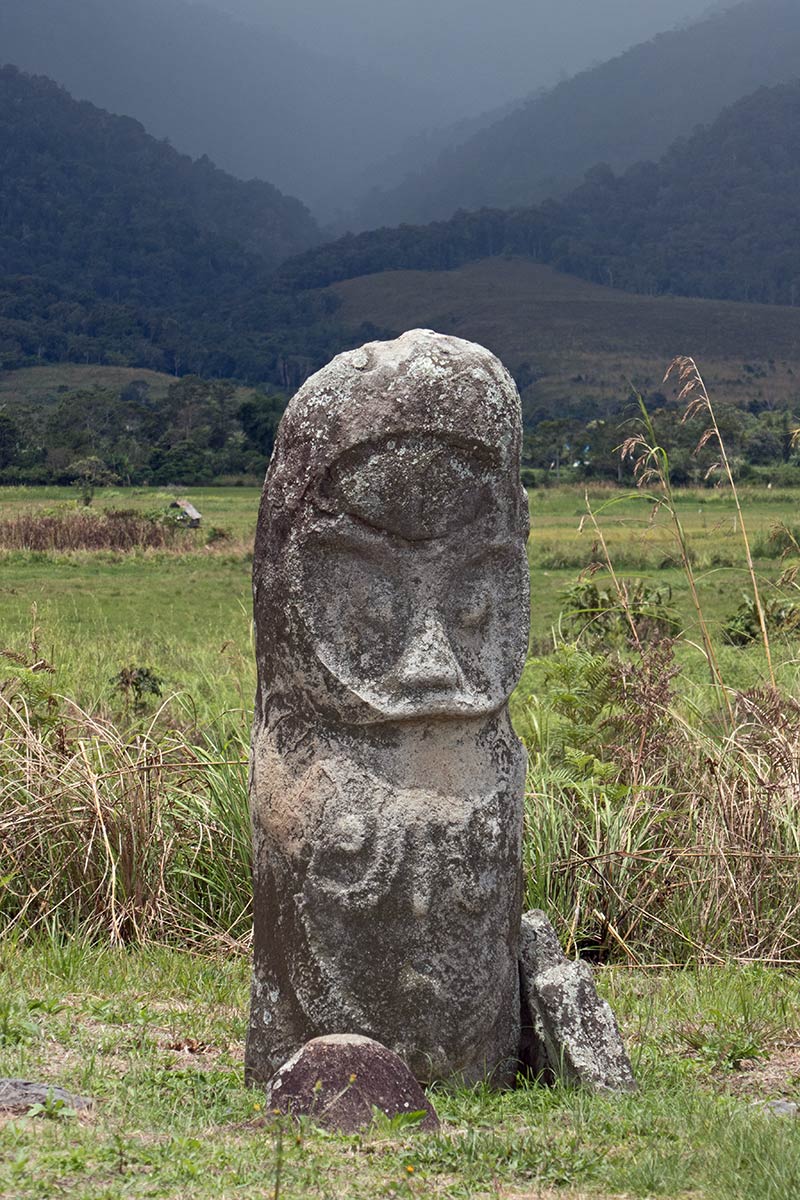 Tadulako statue near Doda village, Besoa Valley