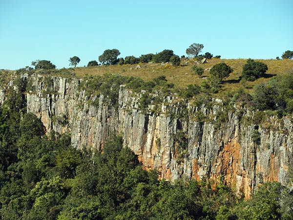 Bague en pierre du calendrier d'Adam, Kaapsehoop