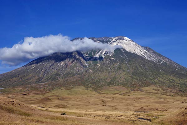 Mt. Олдонё Ленгай, Танзания