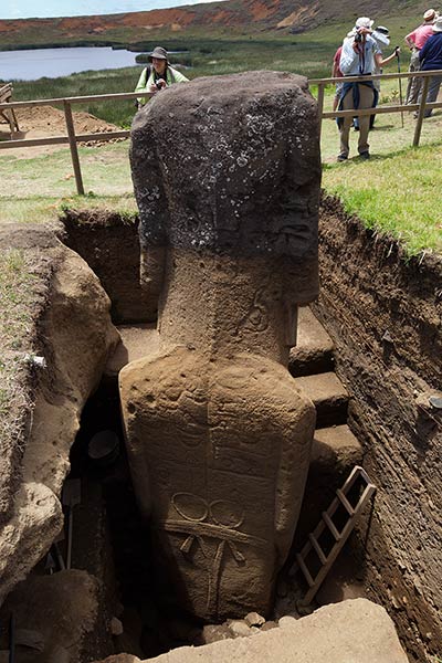 isla de pascua cavar 2