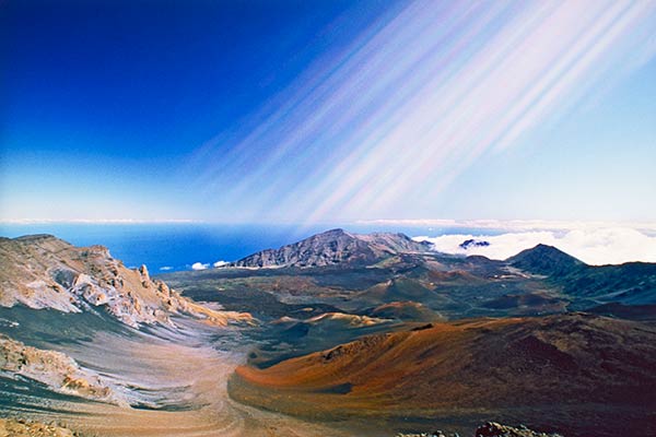Cráter volcánico del monte sagrado Haleakala, isla de Maui, Hawai