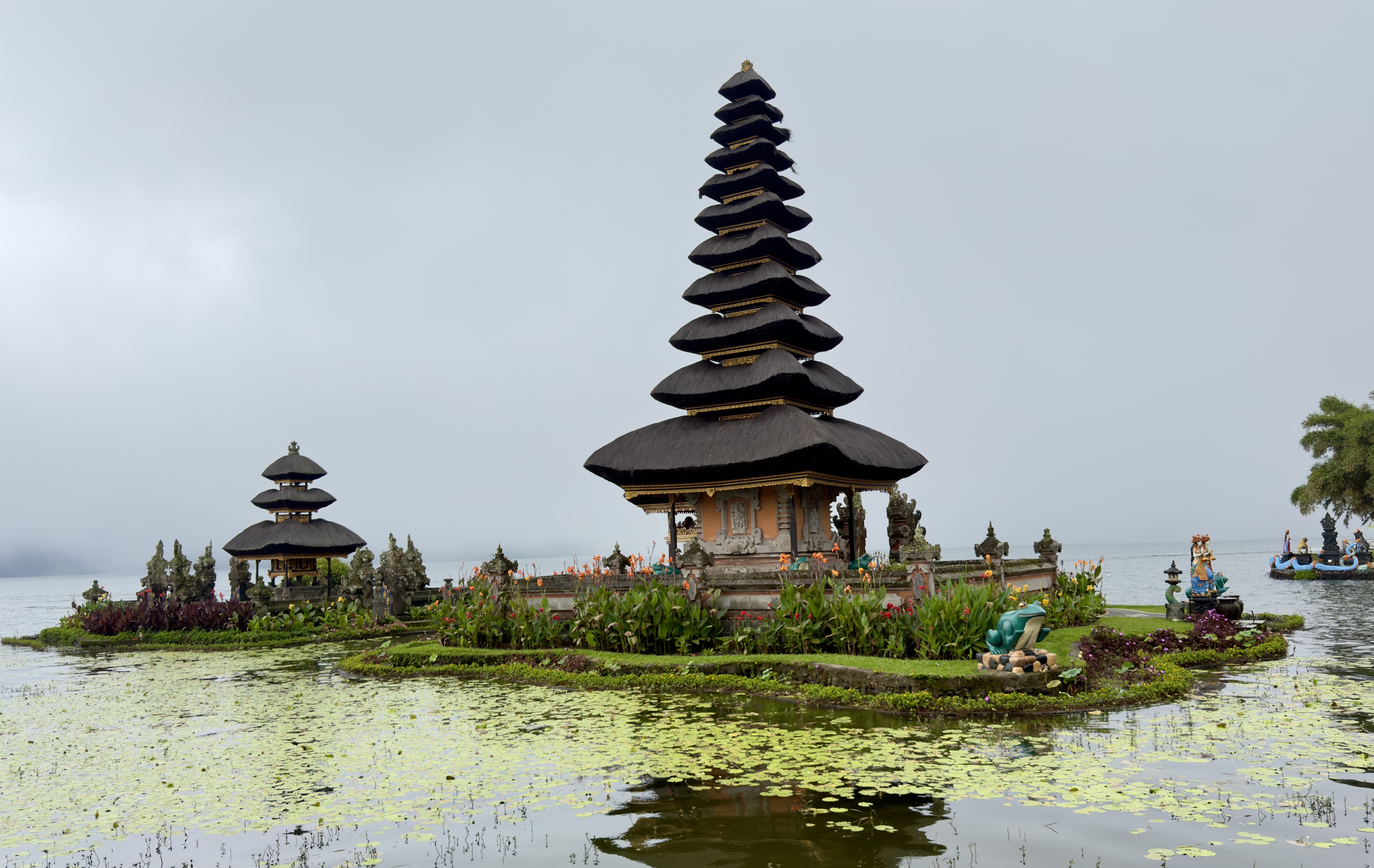 Lake Beratan Temple