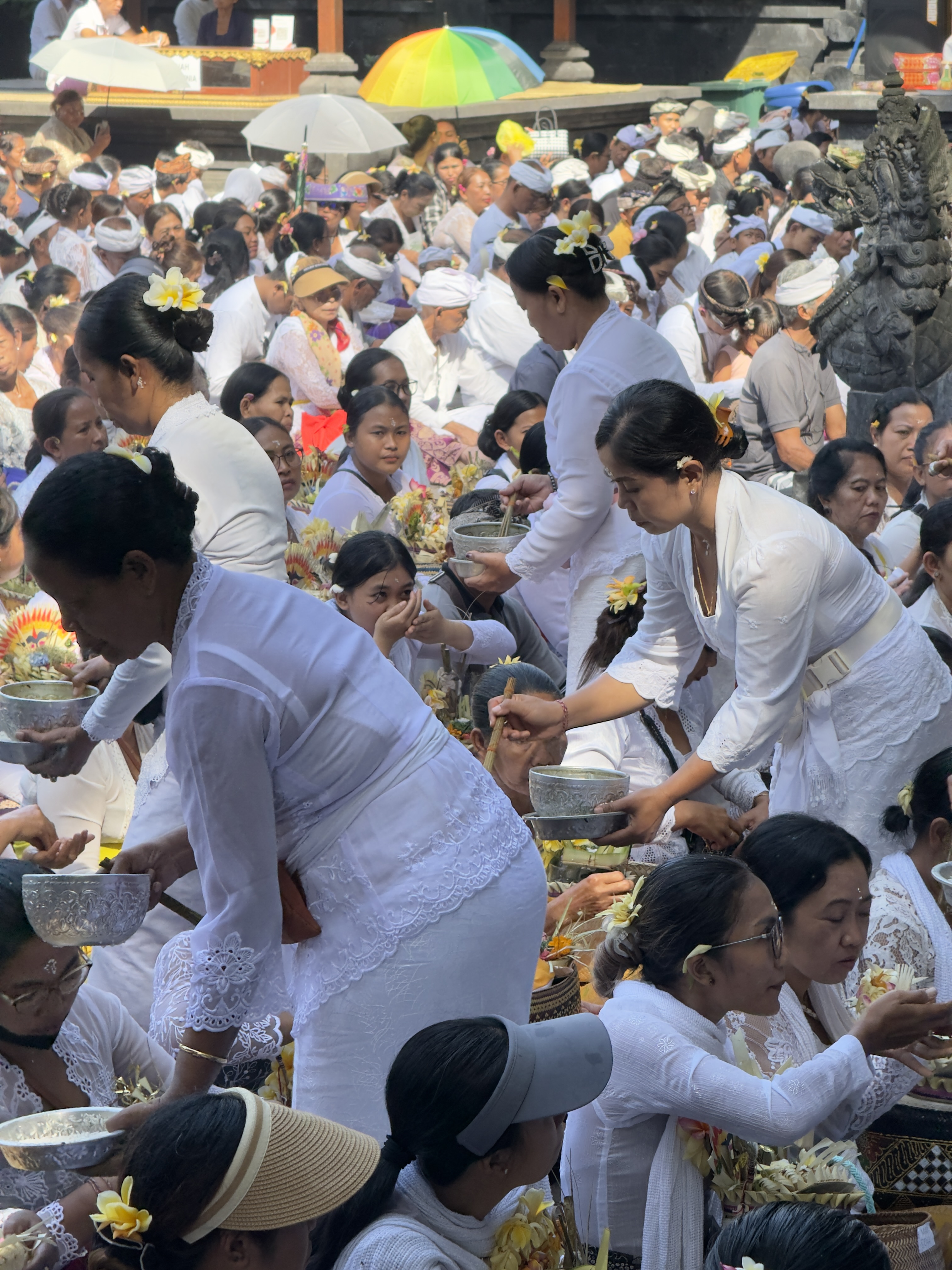 Pura Goa Lawah