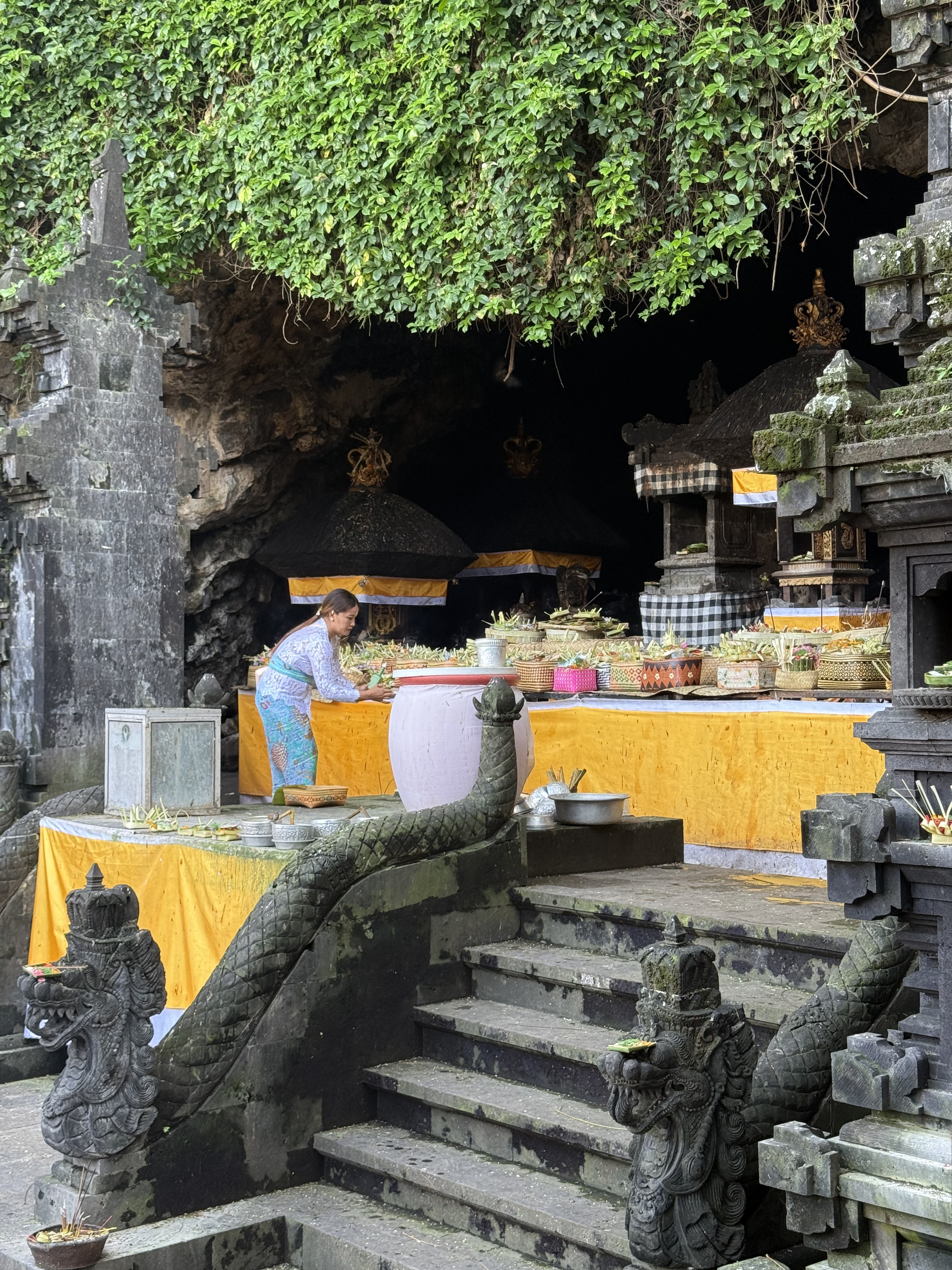 Pura Goa Lawah