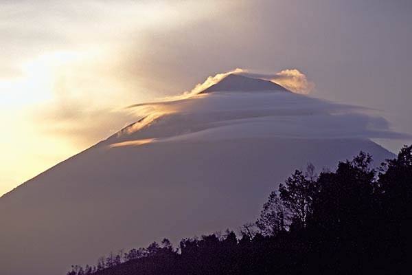 הר אגונג, באלי