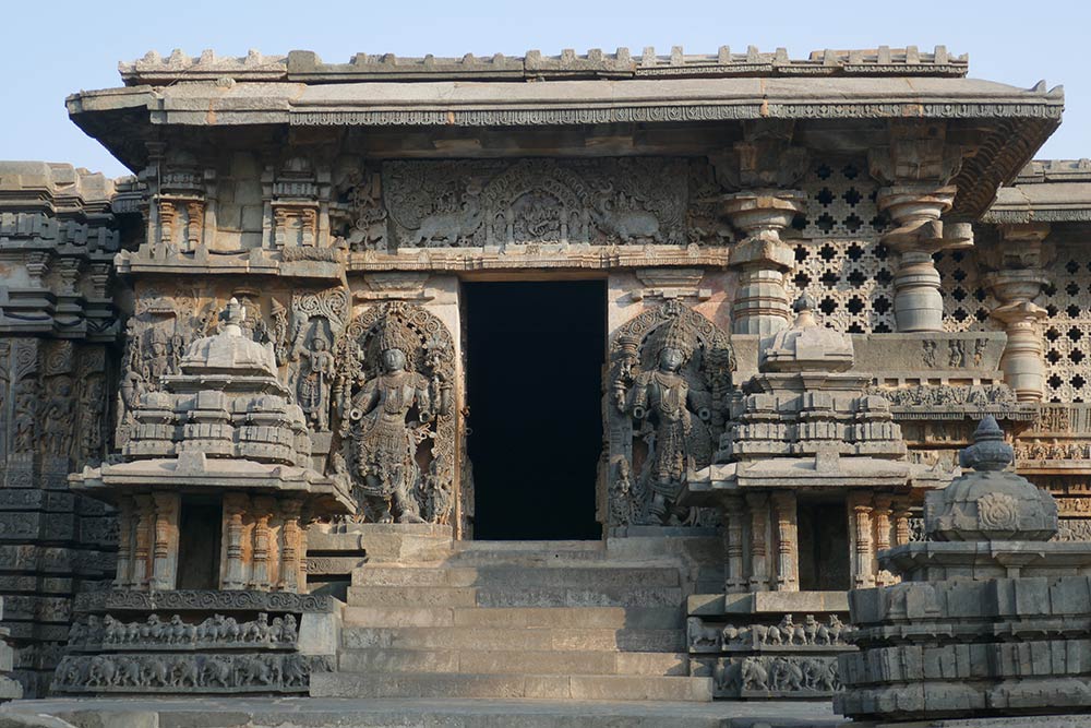معبد Hoysaleshwara-Shantaleshwara ، Halebidu