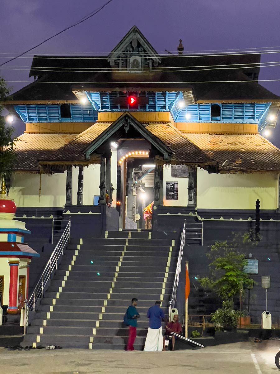 Parthasarathi Krishna-tempel, Aranmula