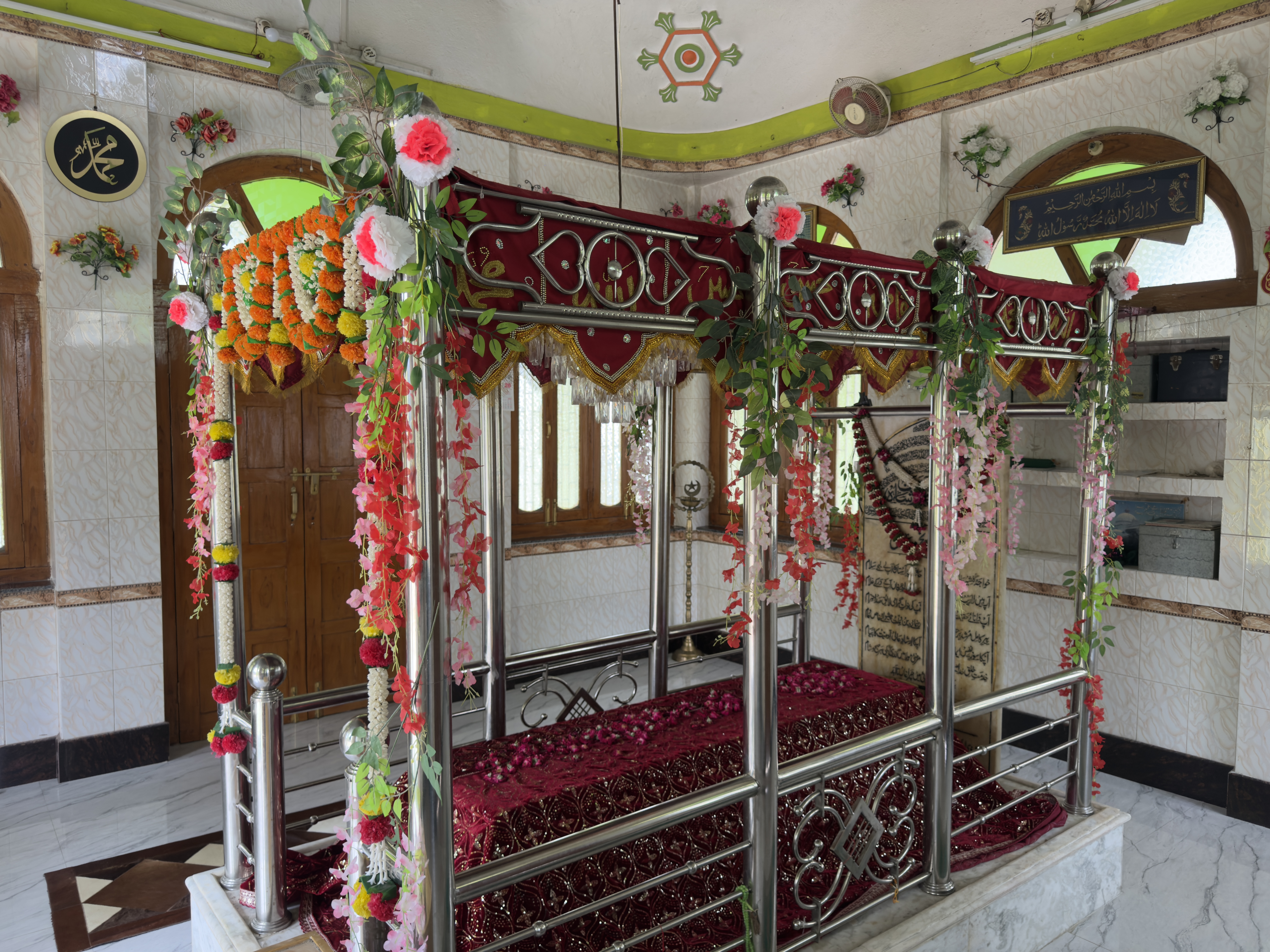 Dargah Shareef Sufi Gulsher, Chintamanpur, Mirzapur