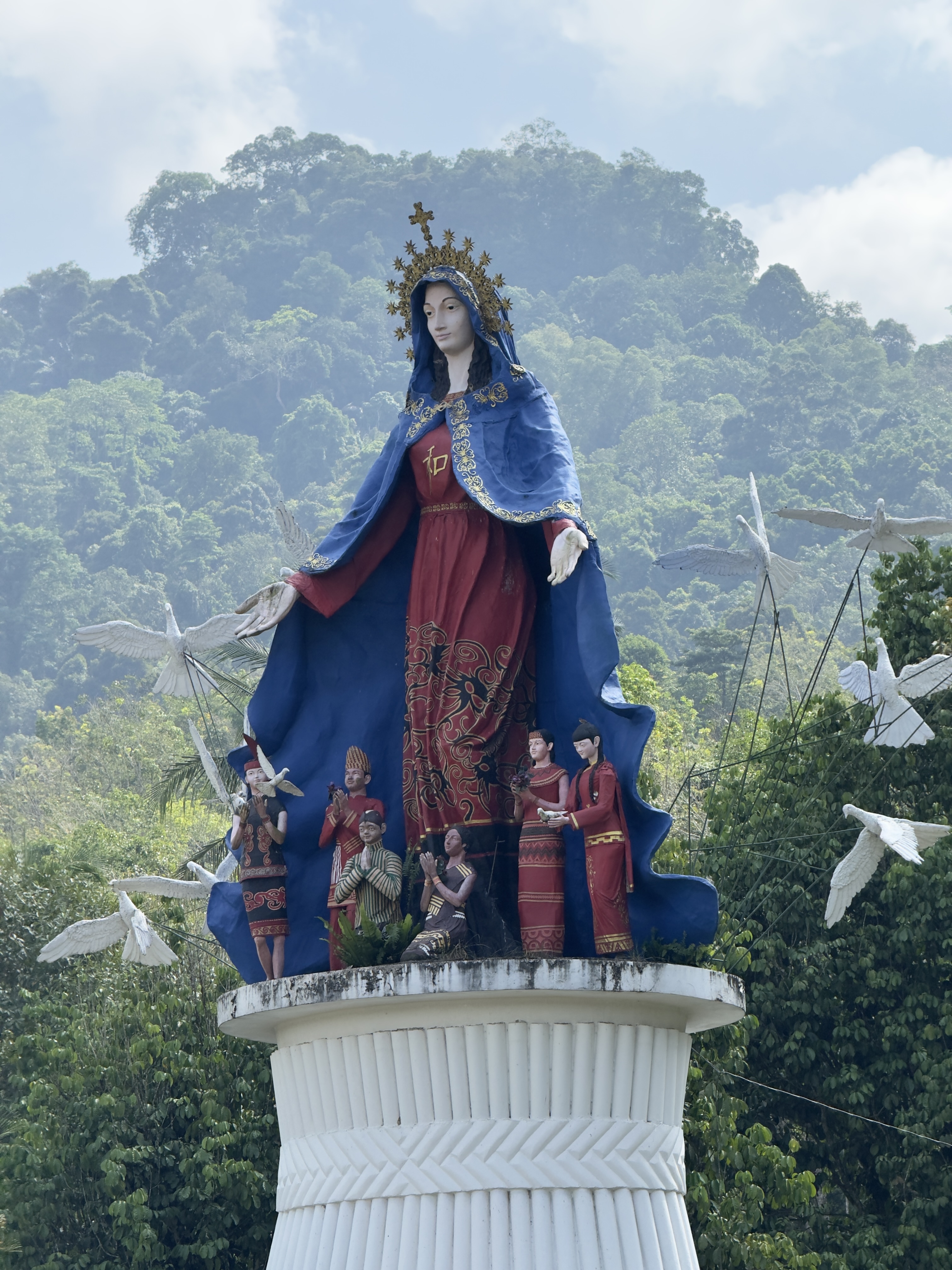 Gua Maria Anjongan, Andjongan, Kalimantan, Indonesia