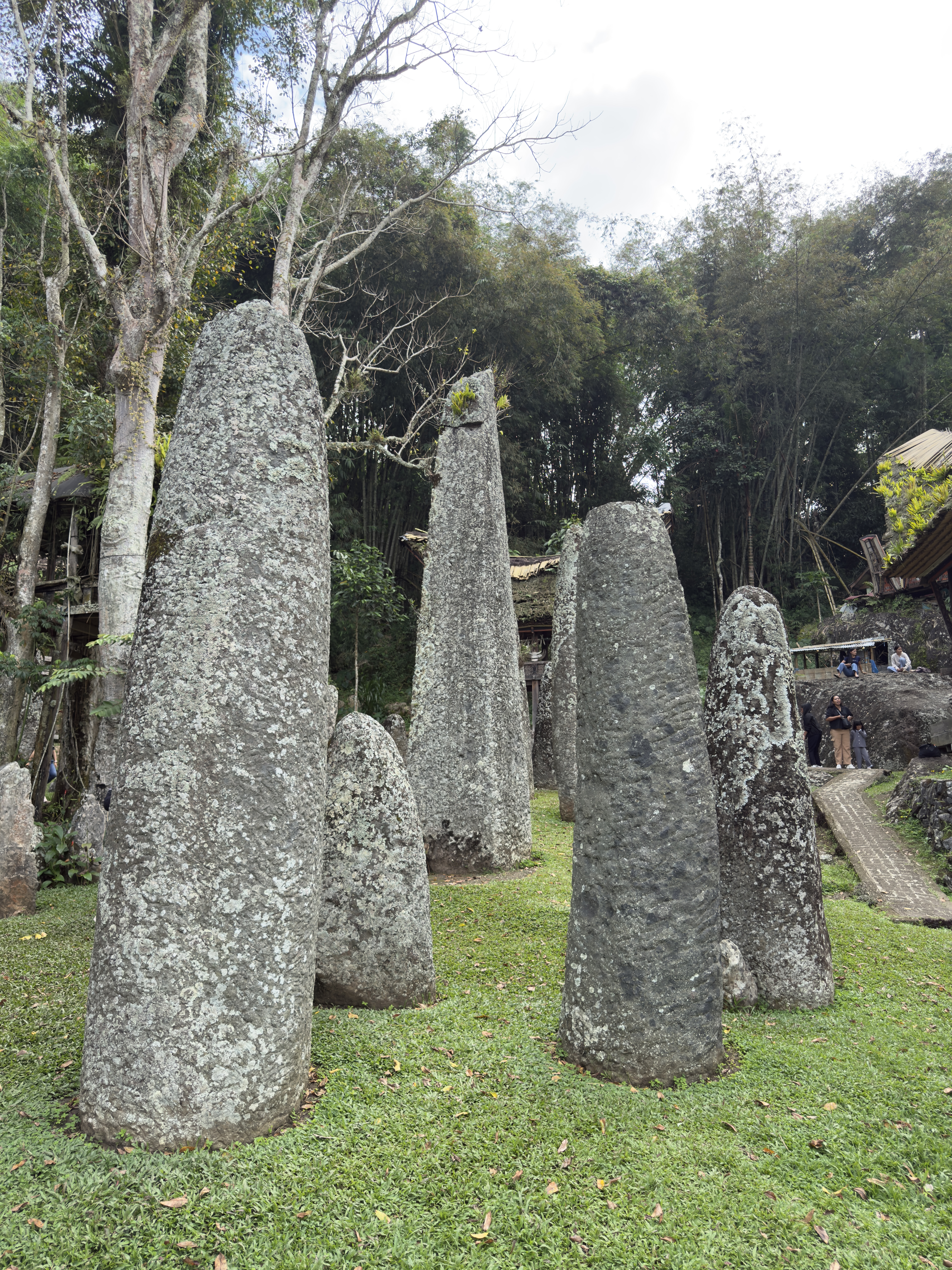 Objek Wisata Kalimbuang, Bori, Sulawesi