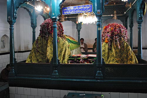 Mausoleum av Shah Shams Tabriz, Multan