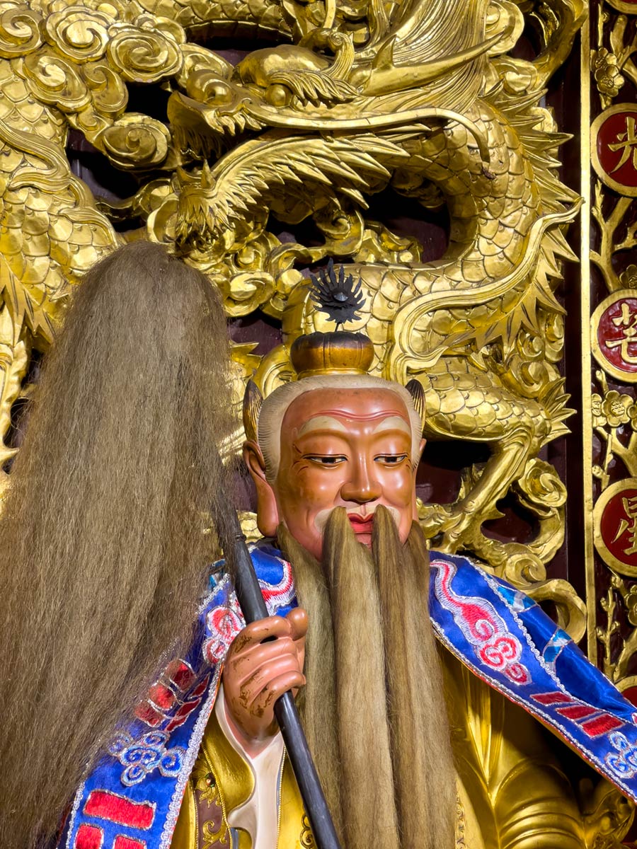 Daija Jenn Lann Temple, Taichung City (statue of Lord Nandou, God of the Big Dipper)