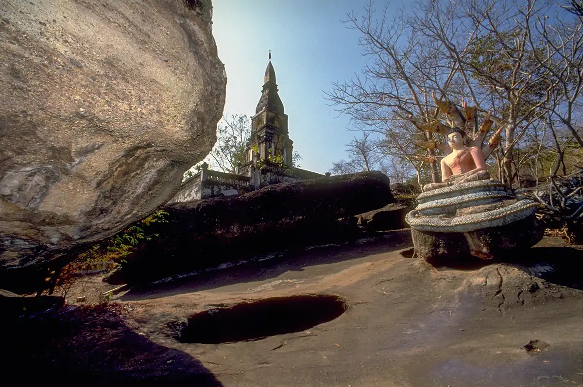 Bua Bok Temple Buddha