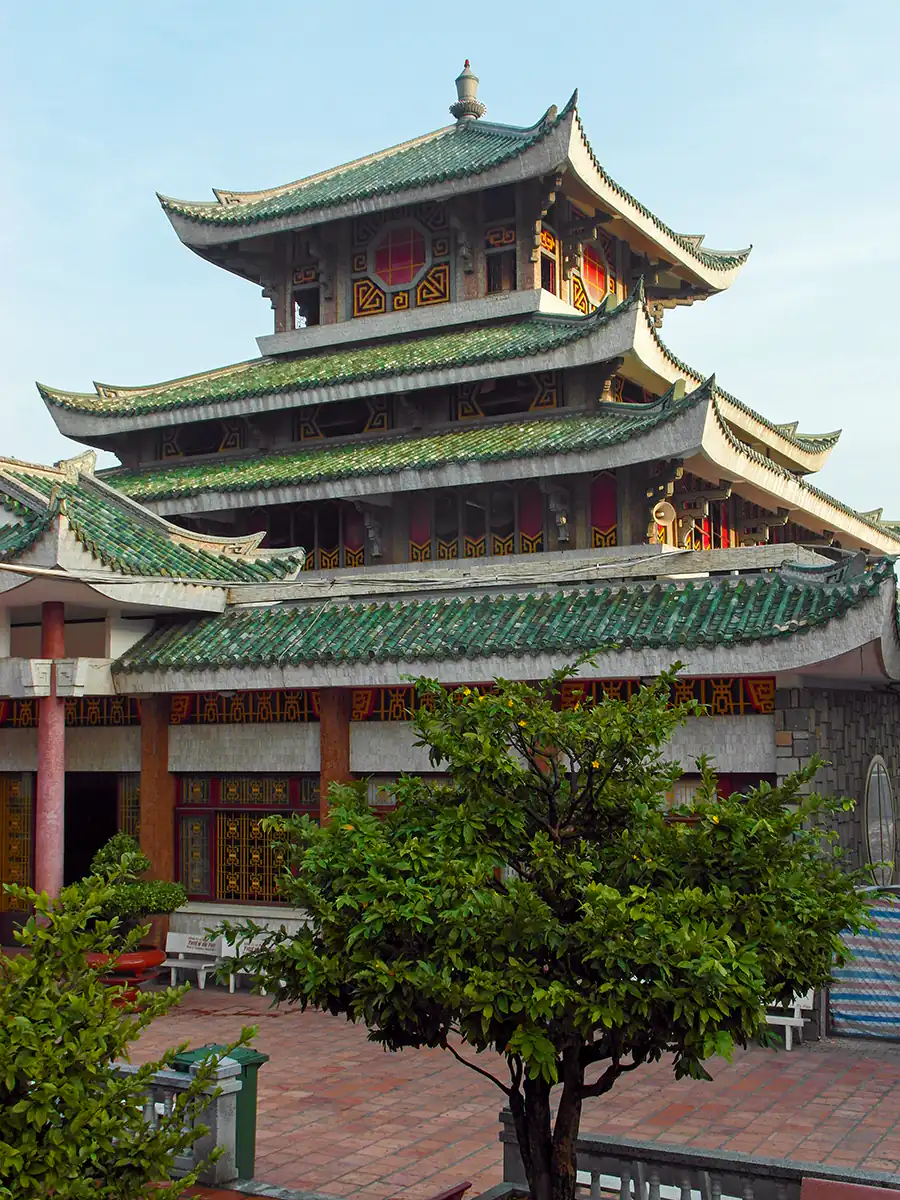 Ba Chua Xu tenplua, Chua Doc