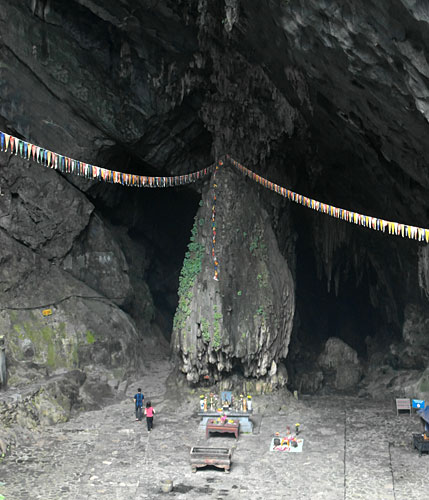 Hajusteiden pagodi, Chua Huong