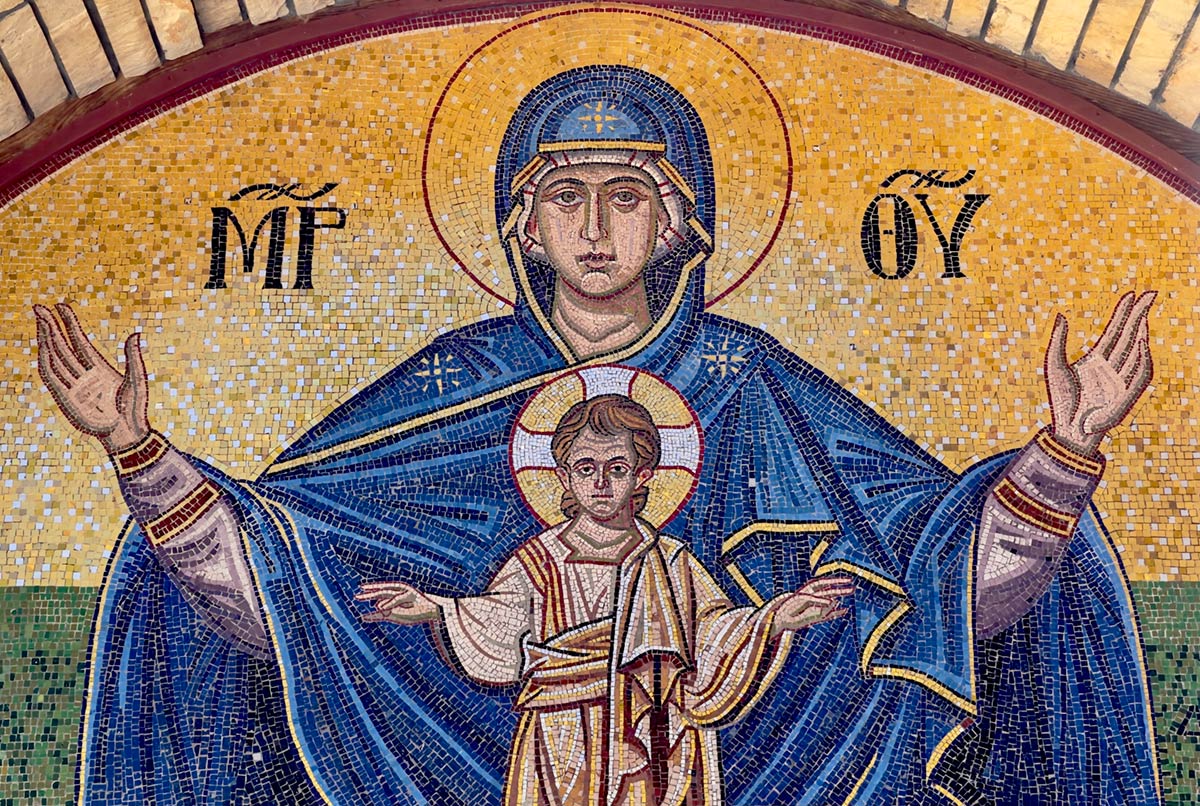 دير موني Palianis ، فسيفساء مريم مع الطفل يسوع