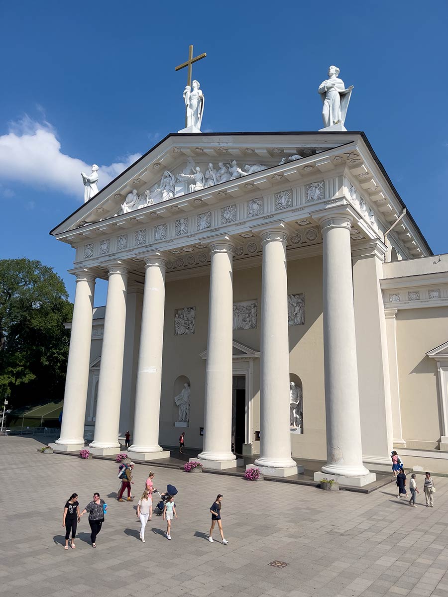 Pyhän Stanislausin ja Pyhän Vladislavin basilika, Vilna