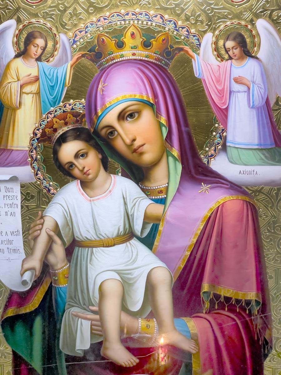 Crasna Monastery, Icon of Mary holding Jesus