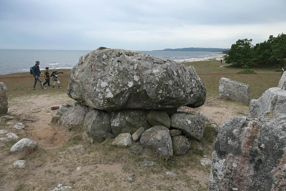 Havängsdösen dolmen