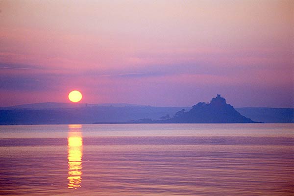 Solnedgång vid St. Michael's Mount