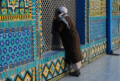 Mazari Sharifin sininen moskeija