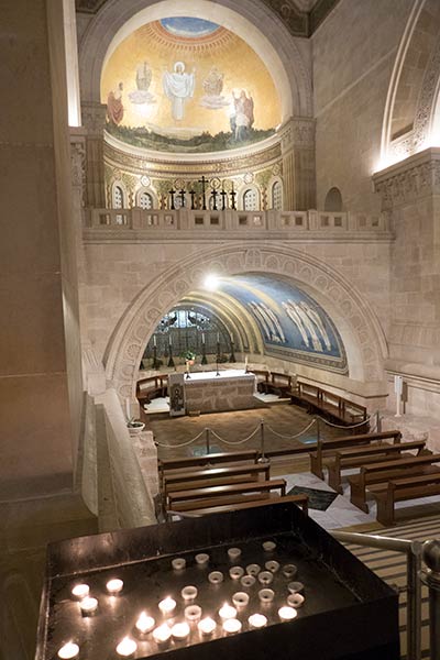 Interior de la Iglesia de la Transfiguración.