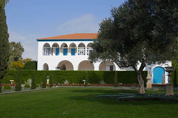 Bahá'ú'lláh baseliza, Acre