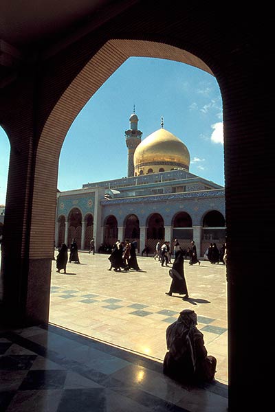 Lady Zaynab-en mausoleoa, Imam Ali-ren alaba